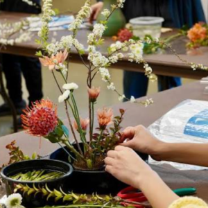 Improvisational Floral Art & Perfumery Crossover Experience